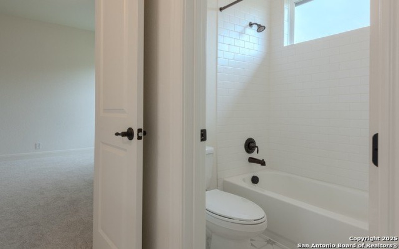 10868 Chestnut Warbler, New Braunfels, TX 78132, 3 Bedrooms Bedrooms, ,2 BathroomsBathrooms,Residential,For Sale,10868 Chestnut Warbler,1833403