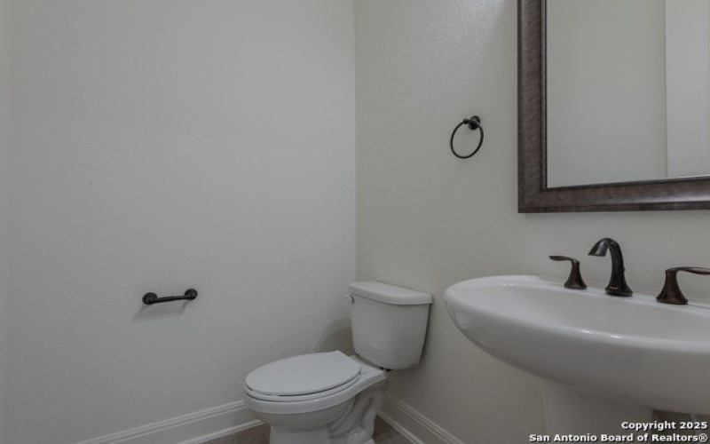 10868 Chestnut Warbler, New Braunfels, TX 78132, 3 Bedrooms Bedrooms, ,2 BathroomsBathrooms,Residential,For Sale,10868 Chestnut Warbler,1833403