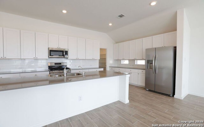 14134 Roller Mills, San Antonio, TX 78245, 4 Bedrooms Bedrooms, ,3 BathroomsBathrooms,Residential,For Sale,14134 Roller Mills,1833923