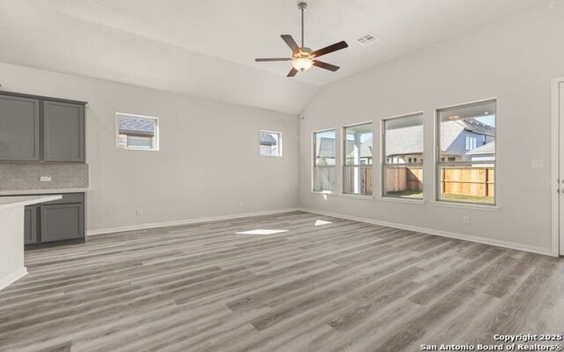 5727 Tug Point, New Braunfels, TX 78130, 3 Bedrooms Bedrooms, ,2 BathroomsBathrooms,Residential,For Sale,5727 Tug Point,1834043