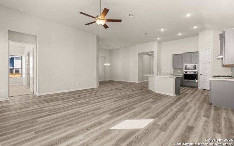 5727 Tug Point, New Braunfels, TX 78130, 3 Bedrooms Bedrooms, ,2 BathroomsBathrooms,Residential,For Sale,5727 Tug Point,1834043