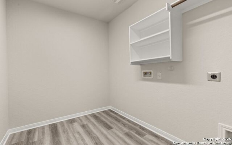5727 Tug Point, New Braunfels, TX 78130, 3 Bedrooms Bedrooms, ,2 BathroomsBathrooms,Residential,For Sale,5727 Tug Point,1834043