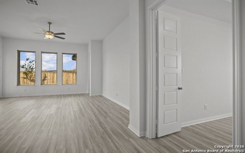 420 Garland Avenue, New Braunfels, TX 78130, 3 Bedrooms Bedrooms, ,2 BathroomsBathrooms,Residential,For Sale,420 Garland Avenue,1834168
