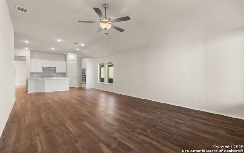 2516 Oxford Ridge, San Antonio, TX 78245, 4 Bedrooms Bedrooms, ,3 BathroomsBathrooms,Residential,For Sale,2516 Oxford Ridge,1835789
