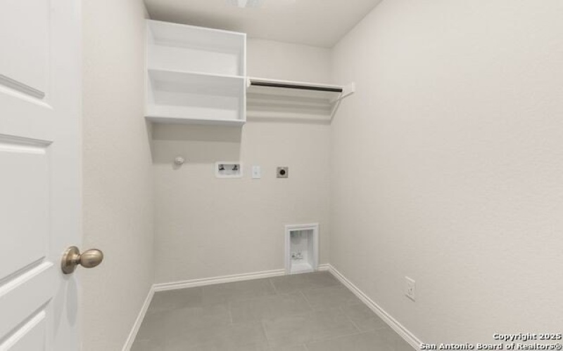 2516 Oxford Ridge, San Antonio, TX 78245, 4 Bedrooms Bedrooms, ,3 BathroomsBathrooms,Residential,For Sale,2516 Oxford Ridge,1835789