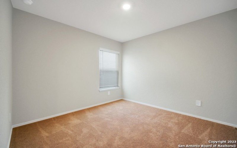 523 Roquefort St, New Braunfels, TX 78130, 3 Habitaciones Habitaciones , ,2 BañosBaños,Residential,En Venta,523 Roquefort St,1835989