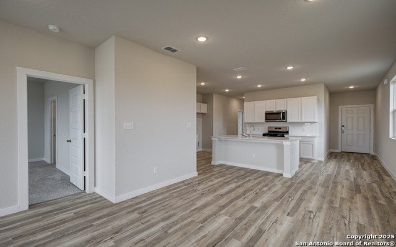 5711 Quartz Terrace, San Antonio, TX 78222, 4 Bedrooms Bedrooms, ,2 BathroomsBathrooms,Residential,For Sale,5711 Quartz Terrace,1836640