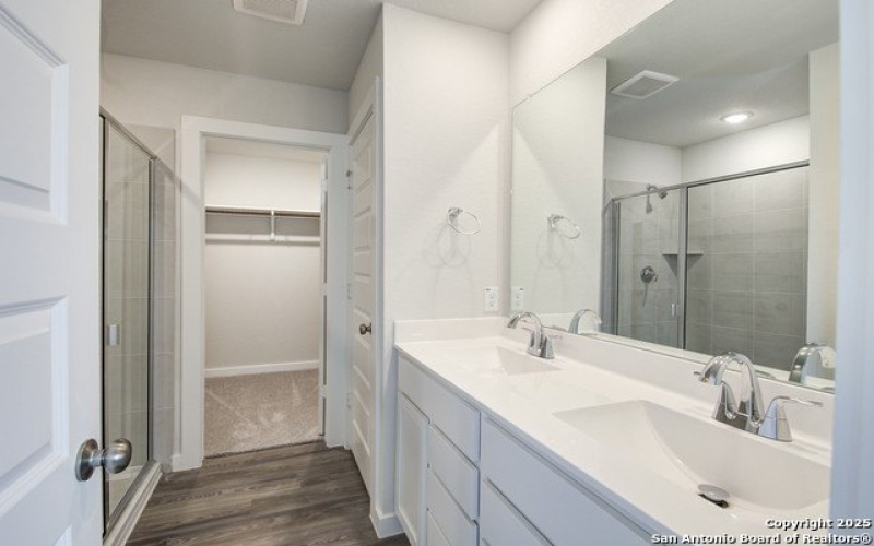5706 Agate Circle, San Antonio, TX 78222, 3 Bedrooms Bedrooms, ,2 BathroomsBathrooms,Residential,For Sale,5706 Agate Circle,1836644