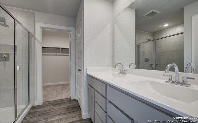 5703 Quartz Terrace, San Antonio, TX 78222, 3 Habitaciones Habitaciones , ,2 BañosBaños,Residential,En Venta,5703 Quartz Terrace,1836646