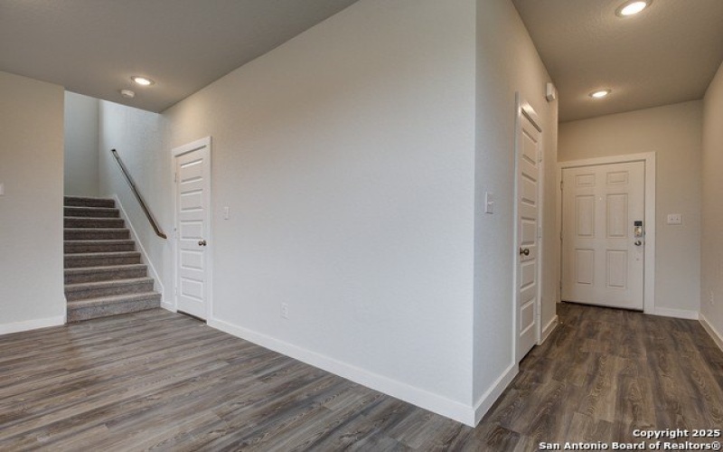 5703 Quartz Terrace, San Antonio, TX 78222, 3 Habitaciones Habitaciones , ,2 BañosBaños,Residential,En Venta,5703 Quartz Terrace,1836646