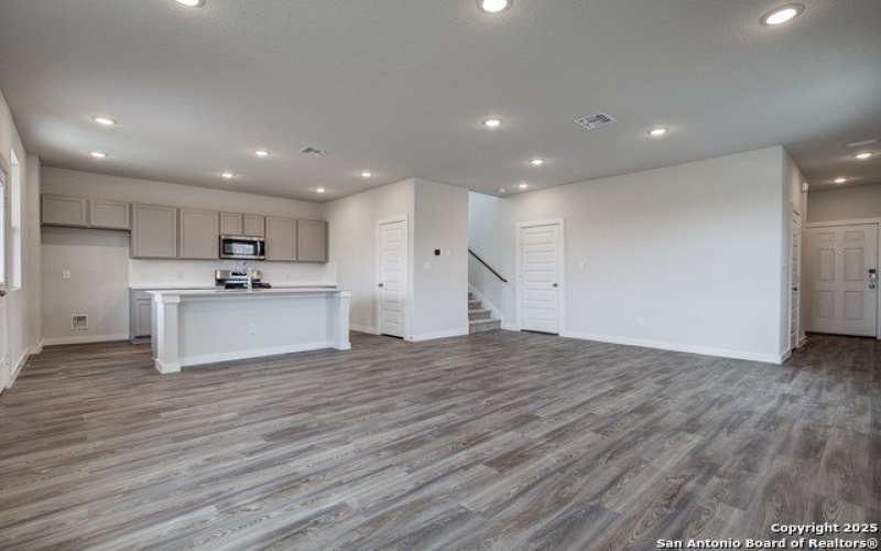 5703 Quartz Terrace, San Antonio, TX 78222, 3 Habitaciones Habitaciones , ,2 BañosBaños,Residential,En Venta,5703 Quartz Terrace,1836646