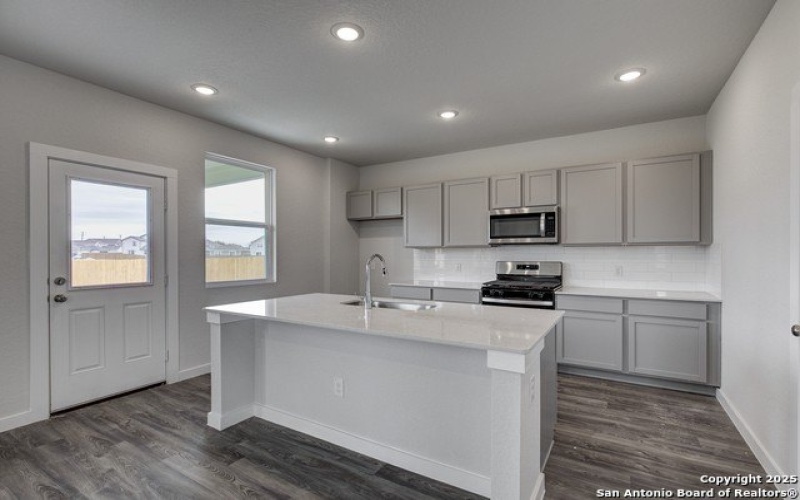 5703 Quartz Terrace, San Antonio, TX 78222, 3 Habitaciones Habitaciones , ,2 BañosBaños,Residential,En Venta,5703 Quartz Terrace,1836646