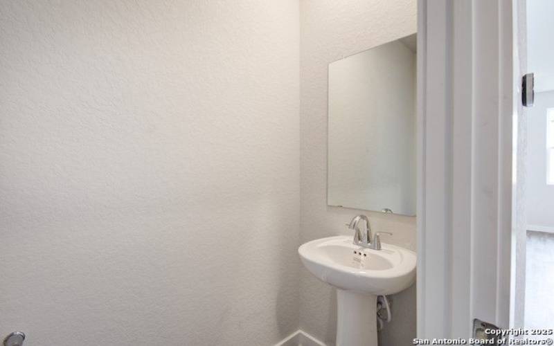 5710 Agate Circle, San Antonio, TX 78222, 4 Habitaciones Habitaciones , ,2 BañosBaños,Residential,En Venta,5710 Agate Circle,1836648
