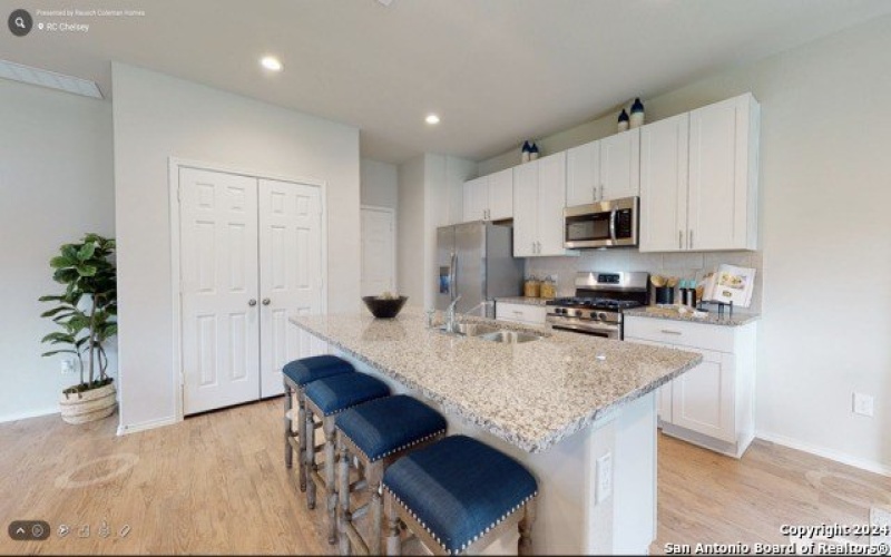 132 Short Cake Alley, San Antonio, TX 78245, 4 Habitaciones Habitaciones , ,2 BañosBaños,Residential,En Venta,132 Short Cake Alley,1836724