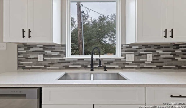 22910 Skila Dr, Elmendorf, TX 78112, 3 Bedrooms Bedrooms, ,2 BathroomsBathrooms,Residential,For Sale,22910 Skila Dr,1844733