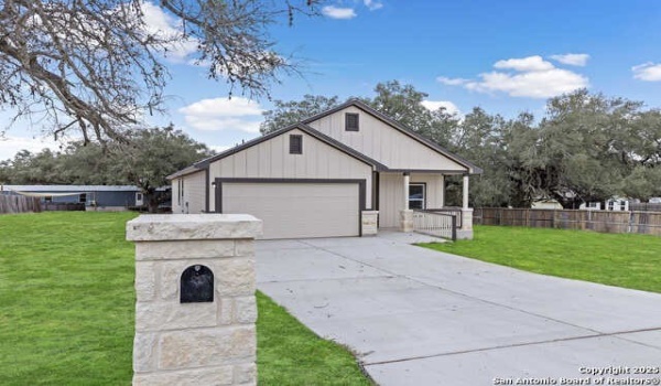 22910 Skila Dr, Elmendorf, TX 78112, 3 Bedrooms Bedrooms, ,2 BathroomsBathrooms,Residential,For Sale,22910 Skila Dr,1844733