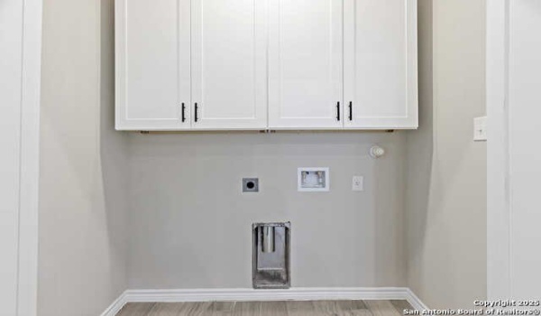 22910 Skila Dr, Elmendorf, TX 78112, 3 Bedrooms Bedrooms, ,2 BathroomsBathrooms,Residential,For Sale,22910 Skila Dr,1844733