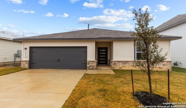 3448 Meteor Night, Converse, TX 78109, 3 Bedrooms Bedrooms, ,2 BathroomsBathrooms,Residential,For Sale,3448 Meteor Night,1844806