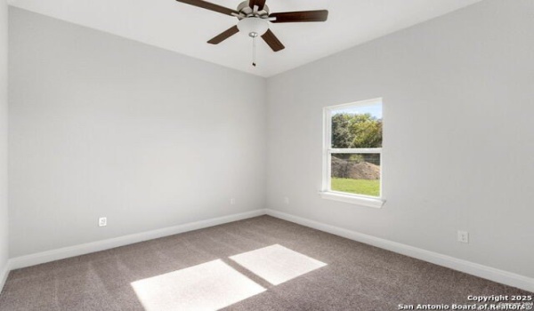 809 Lee Elsik, Seguin, TX 78155, 3 Bedrooms Bedrooms, ,2 BathroomsBathrooms,Residential,For Sale,809 Lee Elsik,1844869