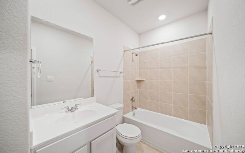 21214 Watercourse Way, San Antonio, TX 78266, 4 Habitaciones Habitaciones , ,3 BañosBaños,Residential Lease,En Alquiler,21214 Watercourse Way,1845106