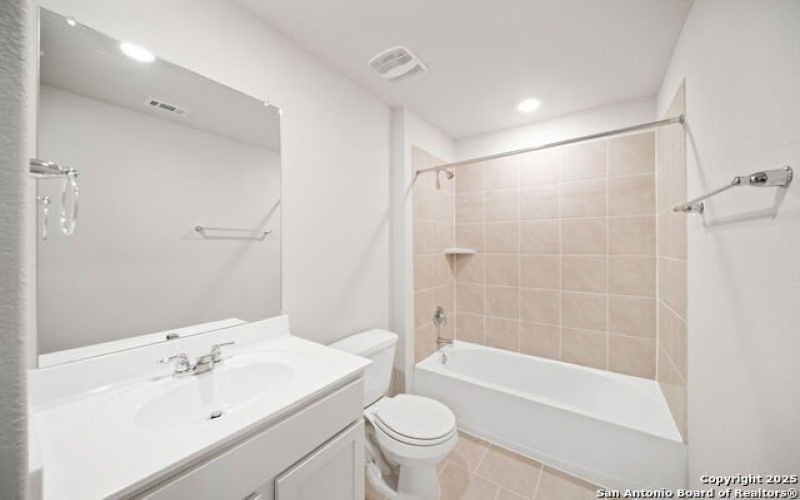 21214 Watercourse Way, San Antonio, TX 78266, 4 Habitaciones Habitaciones , ,3 BañosBaños,Residential Lease,En Alquiler,21214 Watercourse Way,1845106