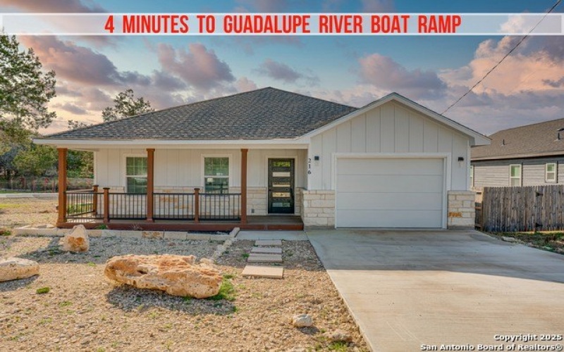 216 Granite Rd, Spring Branch, TX 78070, 3 Habitaciones Habitaciones , ,2 BañosBaños,Residential,En Venta,216 Granite Rd,1846084