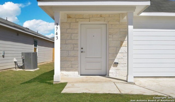 3743 Bates Place, San Antonio, TX 78211, 3 Bedrooms Bedrooms, ,2 BathroomsBathrooms,Residential Lease,For Rent,3743 Bates Place,1846198