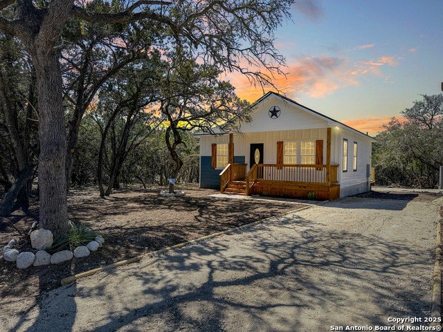 660 Skyline Dr, Bandera, TX 78003, 2 Bedrooms Bedrooms, ,2 BathroomsBathrooms,Residential,For Sale,660 Skyline Dr,1846227