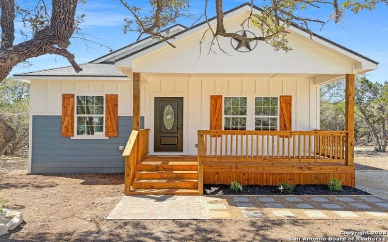 660 Skyline Dr, Bandera, TX 78003, 2 Bedrooms Bedrooms, ,2 BathroomsBathrooms,Residential,For Sale,660 Skyline Dr,1846227