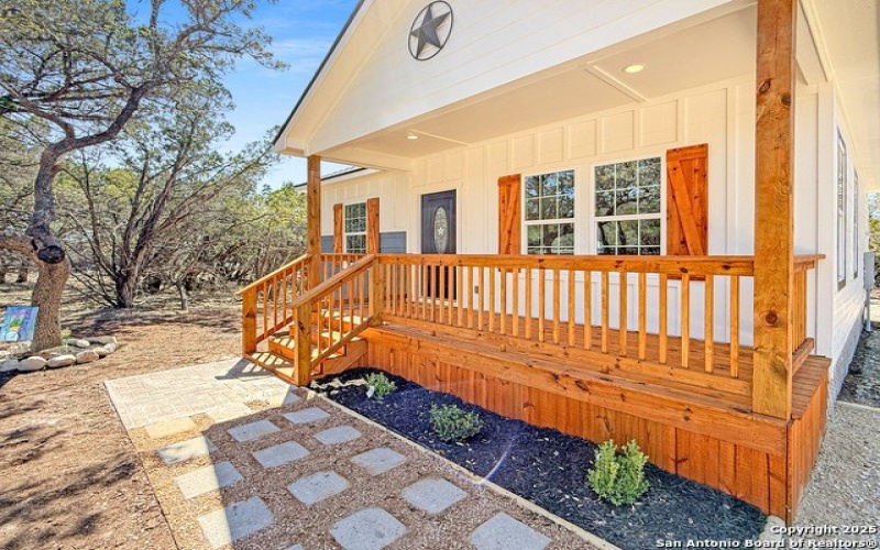 660 Skyline Dr, Bandera, TX 78003, 2 Bedrooms Bedrooms, ,2 BathroomsBathrooms,Residential,For Sale,660 Skyline Dr,1846227