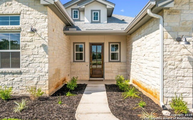230 Hiram Cook, Blanco, TX 78606, 3 Bedrooms Bedrooms, ,2 BathroomsBathrooms,Residential,For Sale,230 Hiram Cook,1846319
