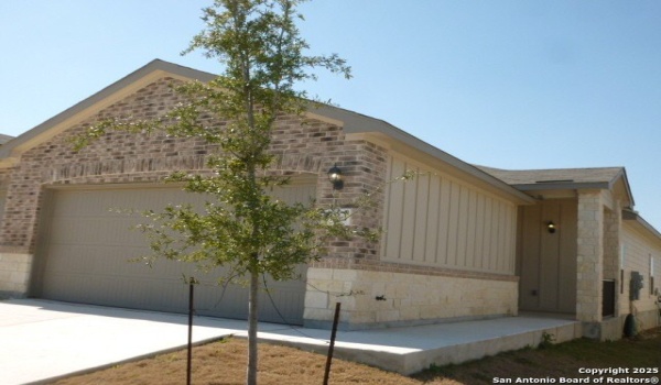 5423 Devils Gate, Converse, TX 78109, 3 Bedrooms Bedrooms, ,2 BathroomsBathrooms,Residential Lease,For Rent,5423 Devils Gate,1846349