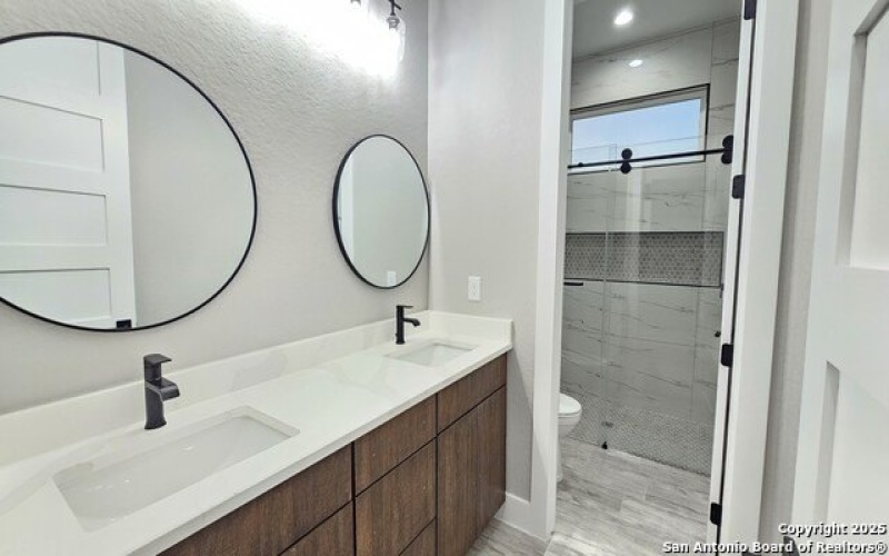 1501 Tramonto, New Braunfels, TX 78132, 4 Bedrooms Bedrooms, ,3 BathroomsBathrooms,Residential,For Sale,1501 Tramonto,1846978