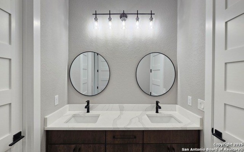 1501 Tramonto, New Braunfels, TX 78132, 4 Bedrooms Bedrooms, ,3 BathroomsBathrooms,Residential,For Sale,1501 Tramonto,1846978