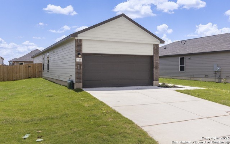 449 Horizon Place, Seguin, TX 78155, 4 Bedrooms Bedrooms, ,2 BathroomsBathrooms,Residential,For Sale,449 Horizon Place,1847025