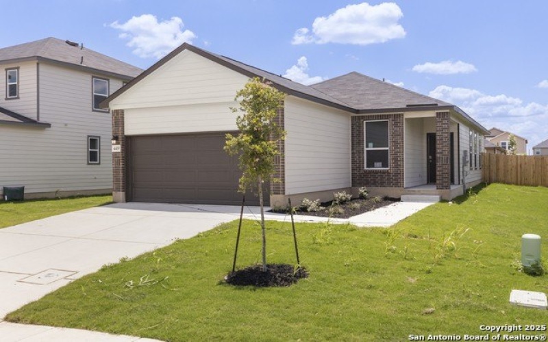 449 Horizon Place, Seguin, TX 78155, 4 Bedrooms Bedrooms, ,2 BathroomsBathrooms,Residential,For Sale,449 Horizon Place,1847025