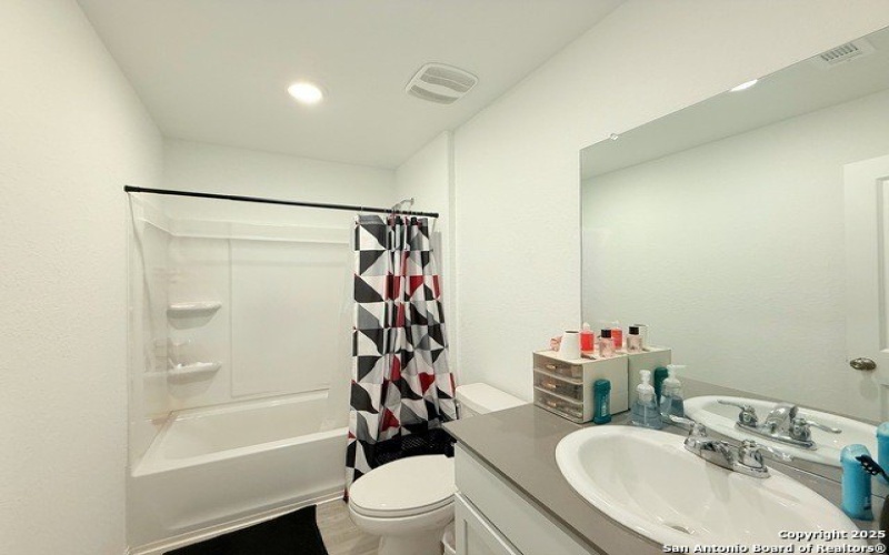 8439 Violet Sapphire, San Antonio, TX 78263, 3 Bedrooms Bedrooms, ,2 BathroomsBathrooms,Residential,For Sale,8439 Violet Sapphire,1847450