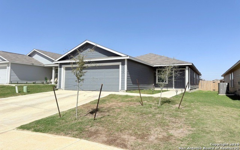 8439 Violet Sapphire, San Antonio, TX 78263, 3 Bedrooms Bedrooms, ,2 BathroomsBathrooms,Residential,For Sale,8439 Violet Sapphire,1847450