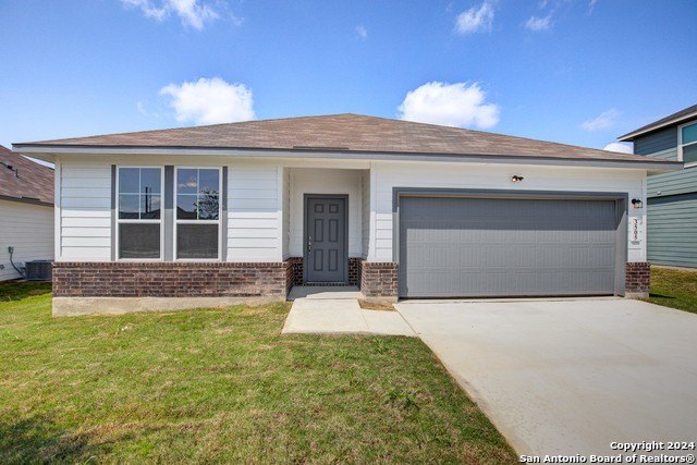 300 Ivy Roads, Seguin, TX 78155, 4 Habitaciones Habitaciones , ,3 BañosBaños,Residential,En Venta,300 Ivy Roads,1847593