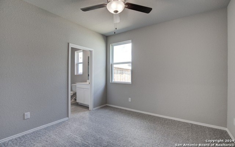 300 Ivy Roads, Seguin, TX 78155, 4 Habitaciones Habitaciones , ,3 BañosBaños,Residential,En Venta,300 Ivy Roads,1847593