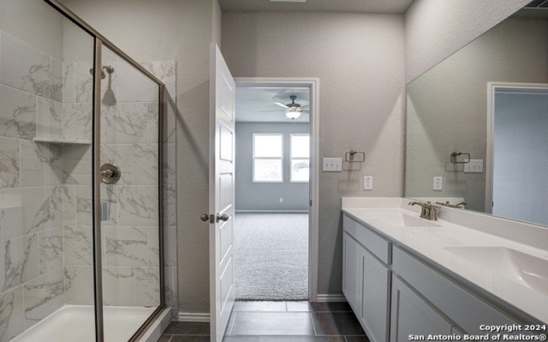 300 Ivy Roads, Seguin, TX 78155, 4 Habitaciones Habitaciones , ,3 BañosBaños,Residential,En Venta,300 Ivy Roads,1847593