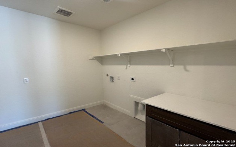 10811 Chestnut Warbler, New Braunfels, TX 78132, 4 Bedrooms Bedrooms, ,3 BathroomsBathrooms,Residential,For Sale,10811 Chestnut Warbler,1847828