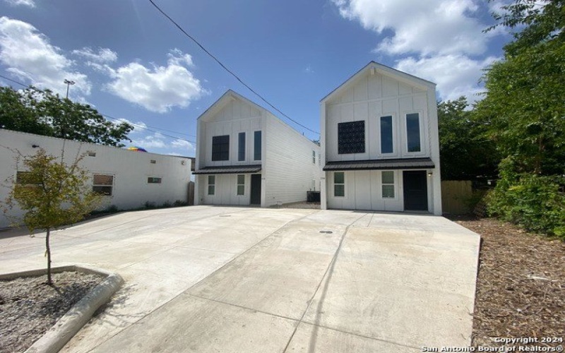 116 PENDLETON AVE, San Antonio, TX 78204-1813, 2 Habitaciones Habitaciones , ,2 BañosBaños,Residential Lease,En Alquiler,116 PENDLETON AVE,1847973