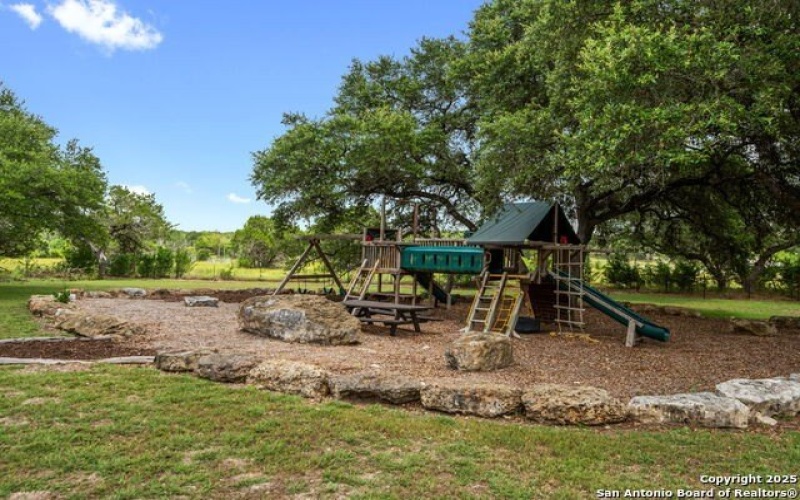 268 Secret Way, Spring Branch, TX 78070, 3 Bedrooms Bedrooms, ,2 BathroomsBathrooms,Residential,For Sale,268 Secret Way,1848408