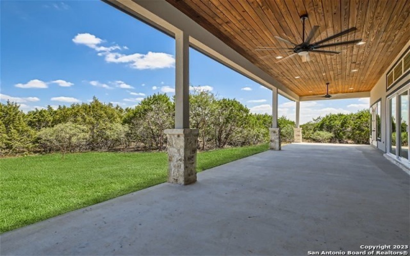 103 RIVER MTN DR, Boerne, TX 78006-2574, 4 Bedrooms Bedrooms, ,3 BathroomsBathrooms,Residential,For Sale,103 RIVER MTN DR,1840147