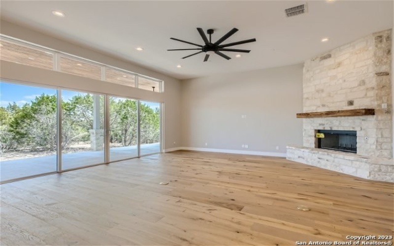 103 RIVER MTN DR, Boerne, TX 78006-2574, 4 Bedrooms Bedrooms, ,3 BathroomsBathrooms,Residential,For Sale,103 RIVER MTN DR,1840147