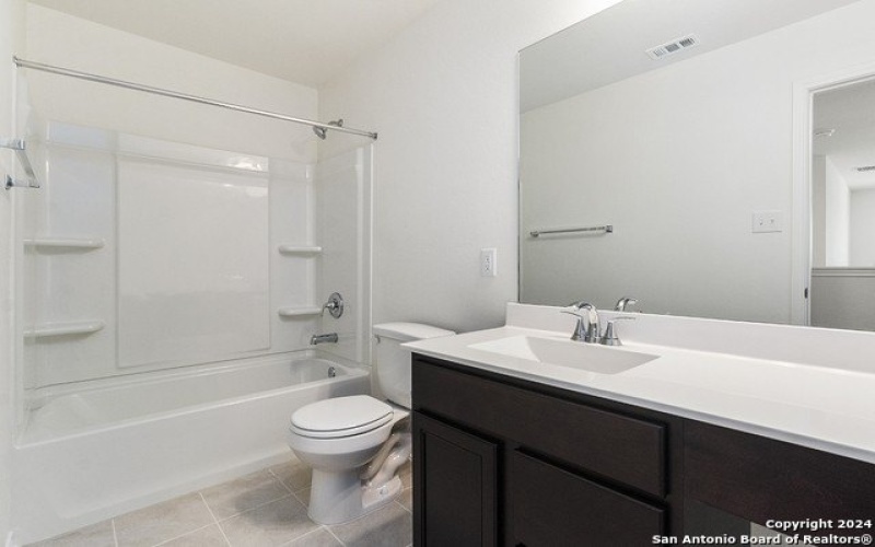 9535 Hammerstone Dr, San Antonio, TX 78221, 3 Habitaciones Habitaciones , ,2 BañosBaños,Residential,En Venta,9535 Hammerstone Dr,1841009