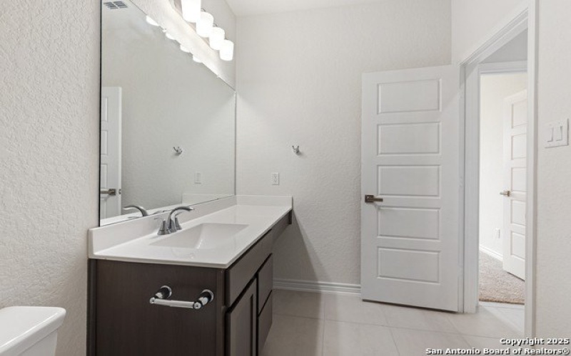 445 HORIZON PLACE, Seguin, TX 78155, 4 Habitaciones Habitaciones , ,2 BañosBaños,Residential,En Venta,445 HORIZON PLACE,1849340