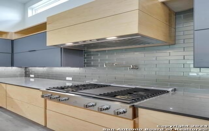 25907 Morhiss Pt, San Antonio, TX 78006, 4 Bedrooms Bedrooms, ,5 BathroomsBathrooms,Residential,For Sale,25907 Morhiss Pt,1849477