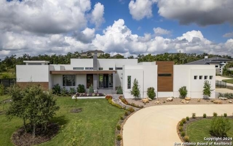 25907 Morhiss Pt, San Antonio, TX 78006, 4 Bedrooms Bedrooms, ,5 BathroomsBathrooms,Residential,For Sale,25907 Morhiss Pt,1849477